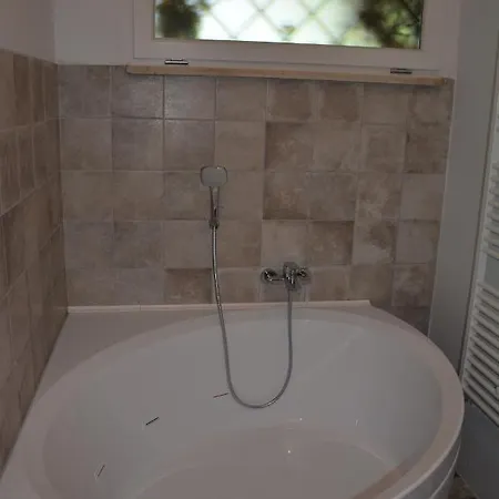 Kate's * Gardone Riviera